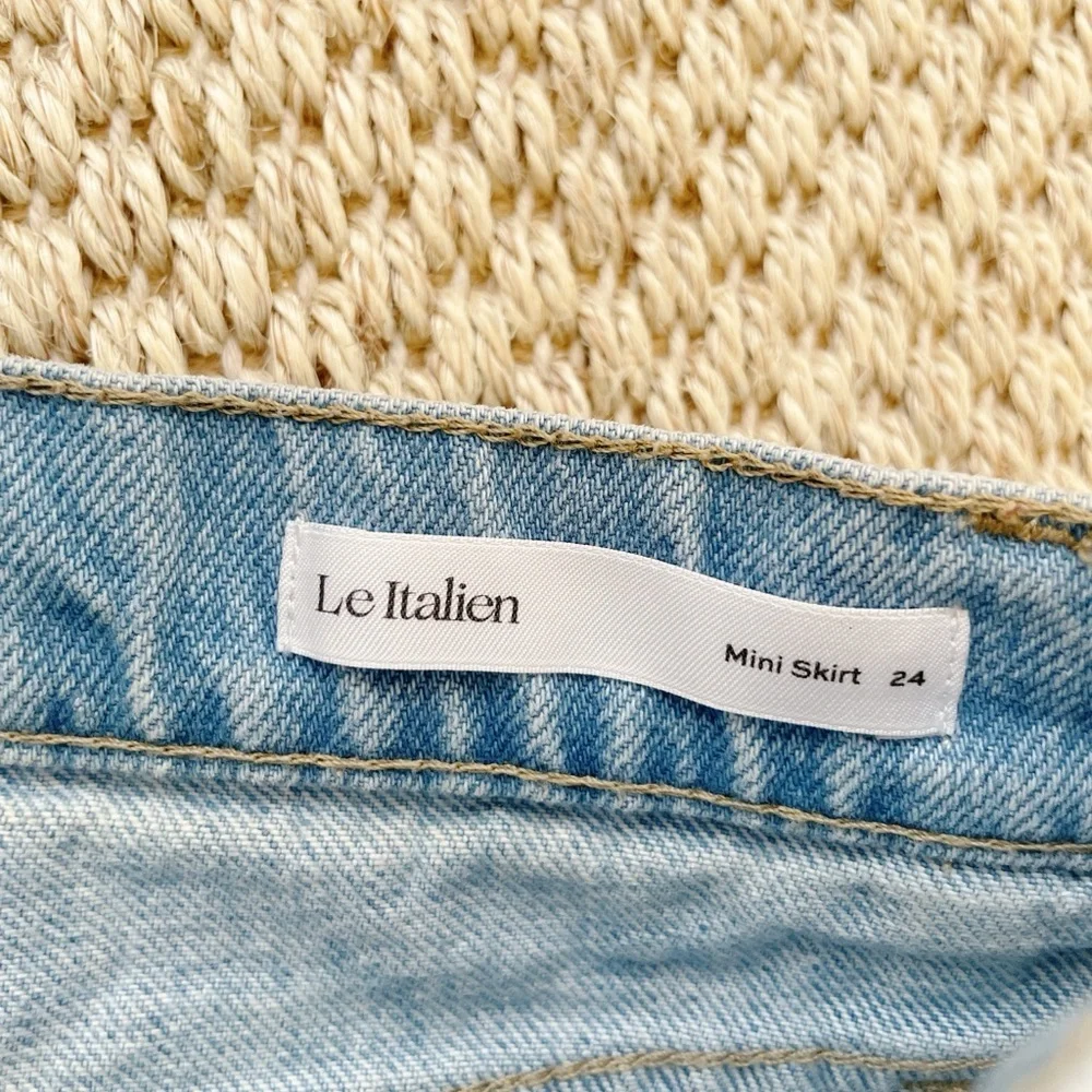 Frame le italien denim Mini skirt size 24 light wash